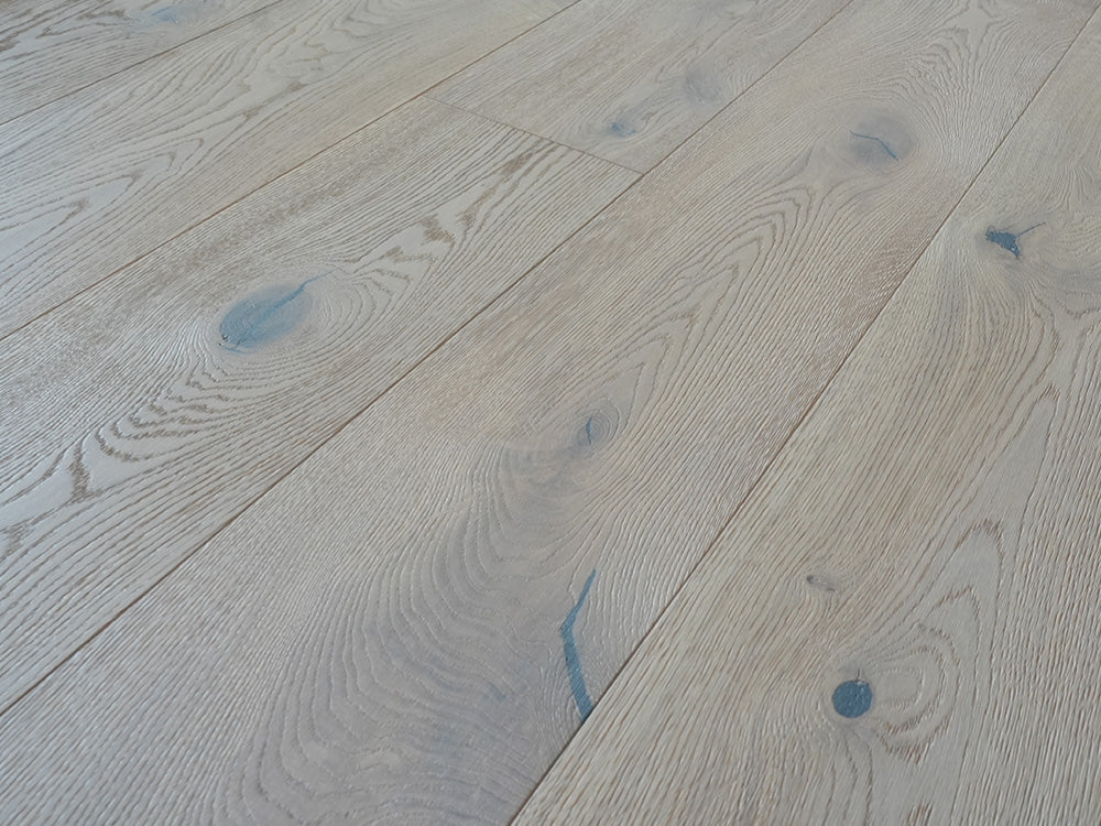 Floorstore Parkett Eiche XL "Untamed Stroke" Rustikal,  weiß naturgeölt, tief gebürstet, Klick,  15/4x260x2200 mm, 3,432 m² / VE - SKU: '70452 10